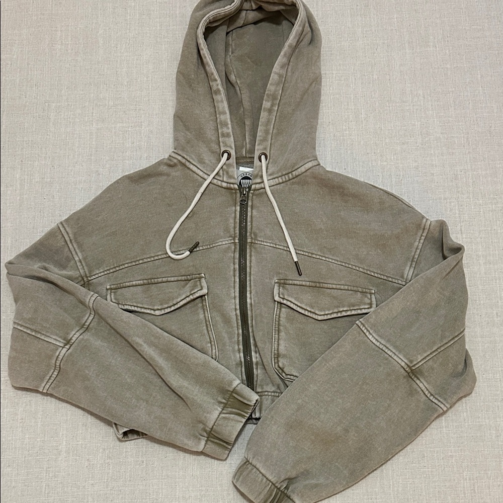 Urban Outfitters Yogi Fleece Hoodie Women’s S Olive Cropped Yoga Loungewear - Picture 14 of 15